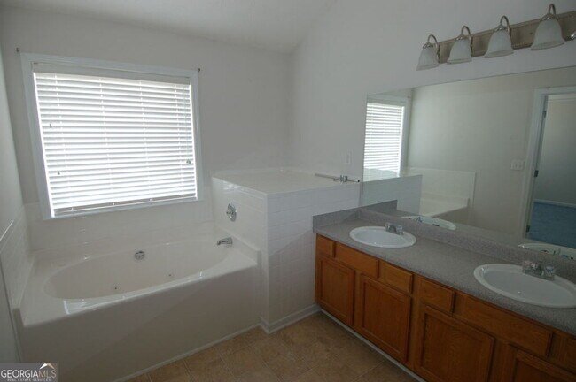 Building Photo - 51 Oceanliner Trail