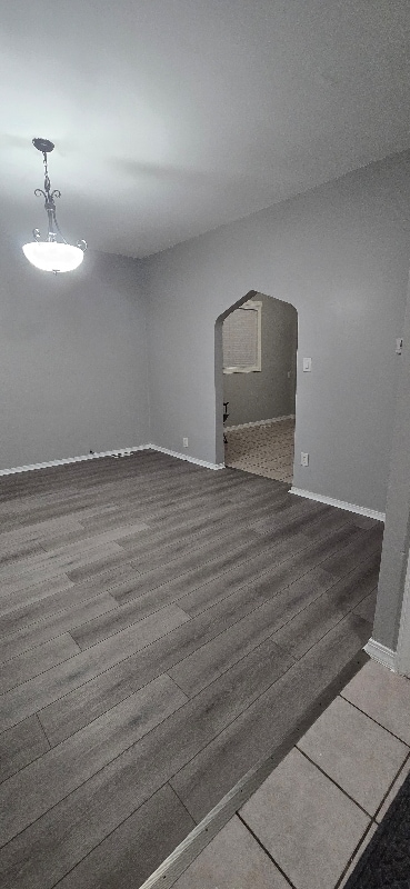 Building Photo - 10826 S Buffalo Ave