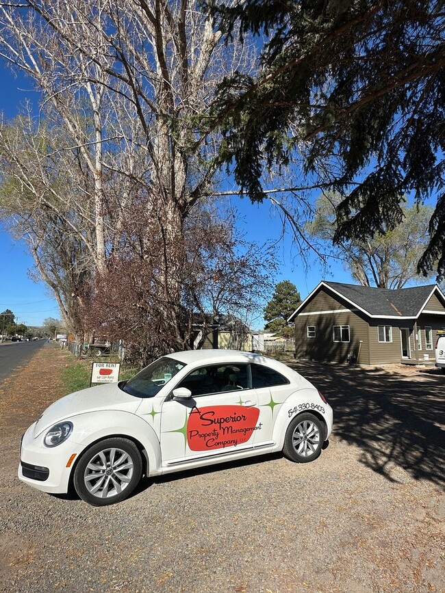 Building Photo - Bright & New 2 Bed / 2 Bath with Vaulted Ceilings & Covered Parking!