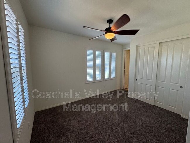 Building Photo - 74049 Kingston Ct W