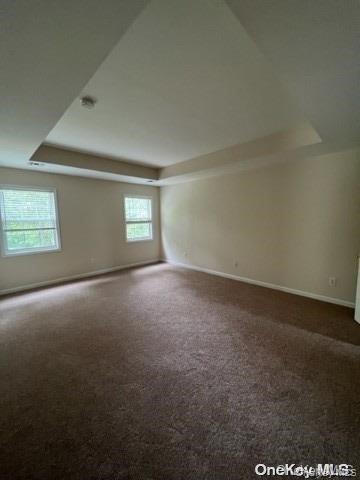 Building Photo - 5 Rolling Hill Dr