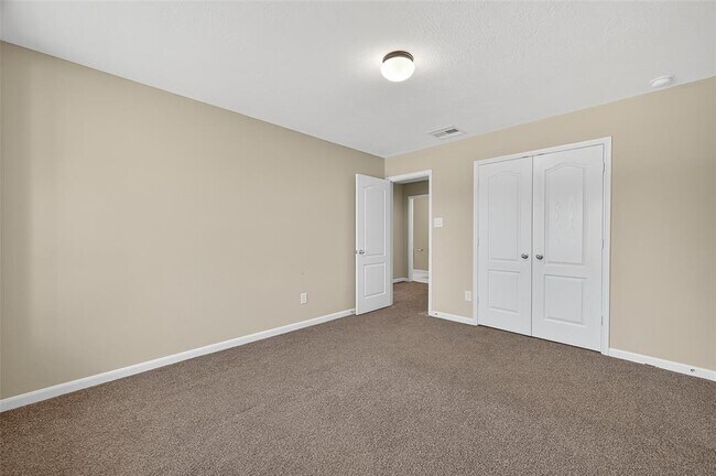 Building Photo - 16506 Lanesborough Dr