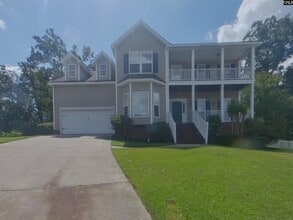 Building Photo - 621 Staffwood Dr