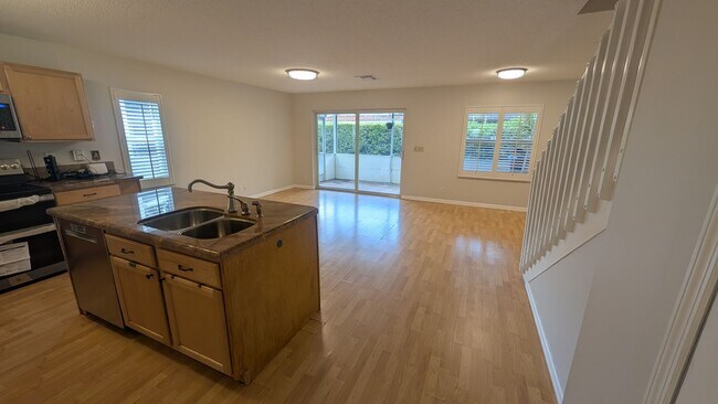 Building Photo - Luxury Gated Community Beautiful 3-Bedroom 2.5 Bath