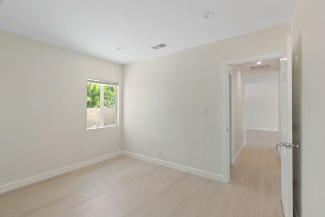 Building Photo - 7914 Etiwanda Ave