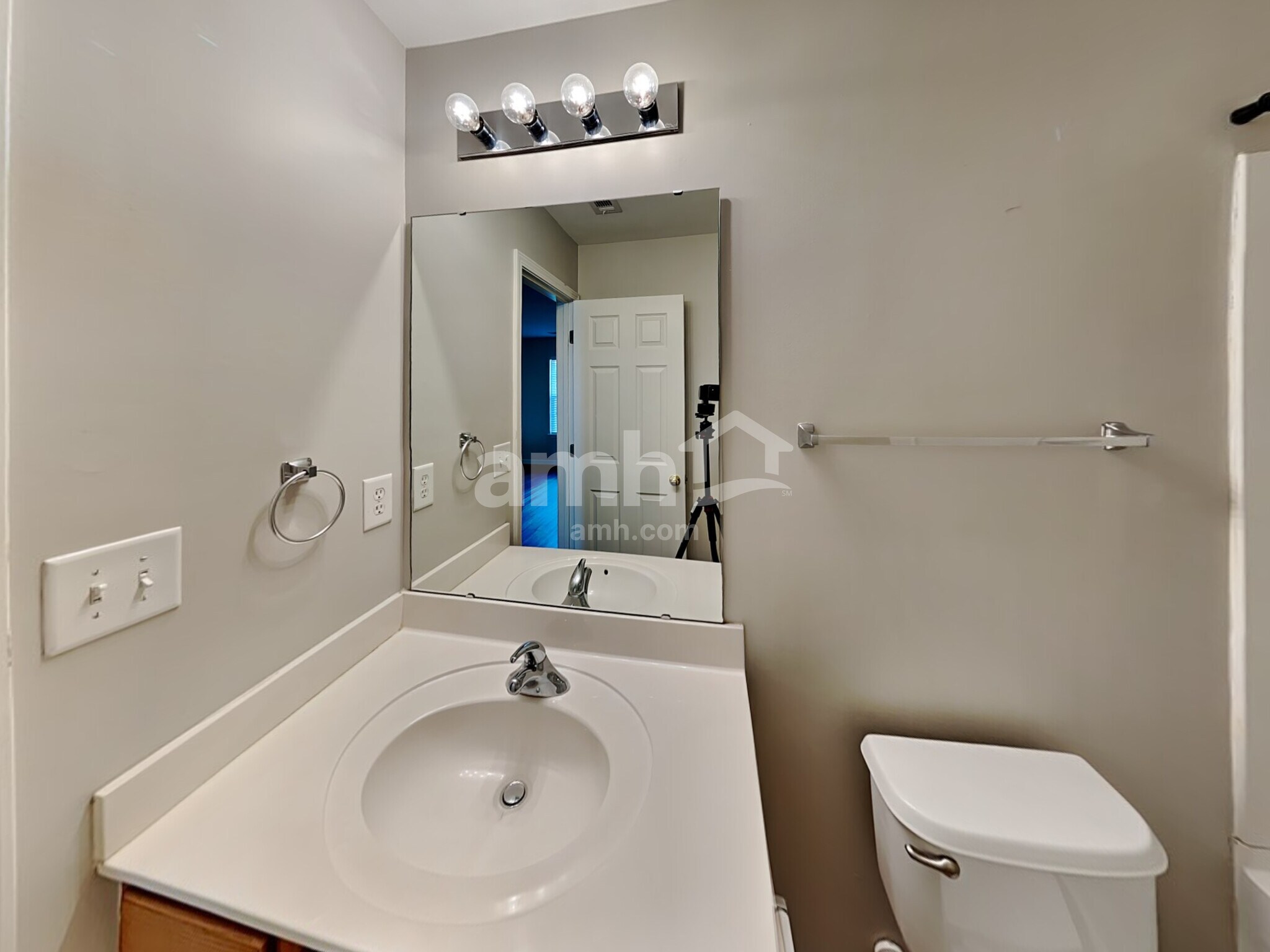 Building Photo - 11203 Tristan Ct
