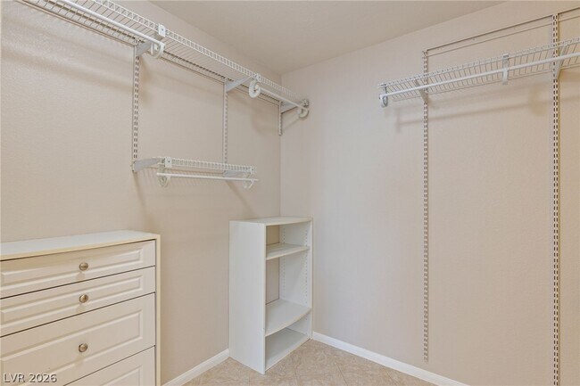 Building Photo - 2009 Sedona Creek Cir