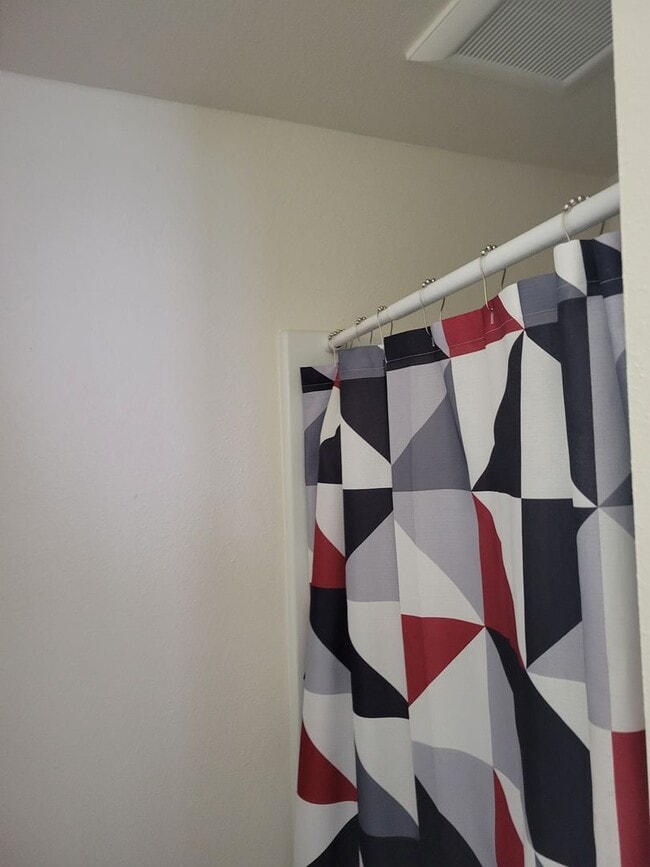 Building Photo - 2216 Merner Ave