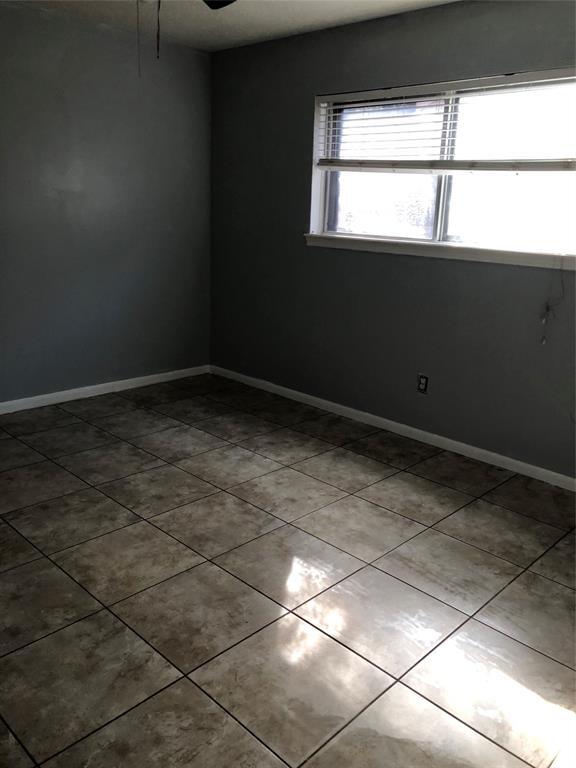 Building Photo - 12226 Briar Forest Dr