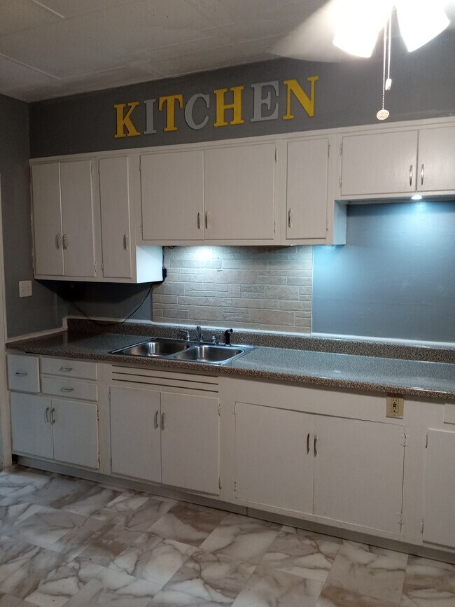 Kitchen - 349 3rd St