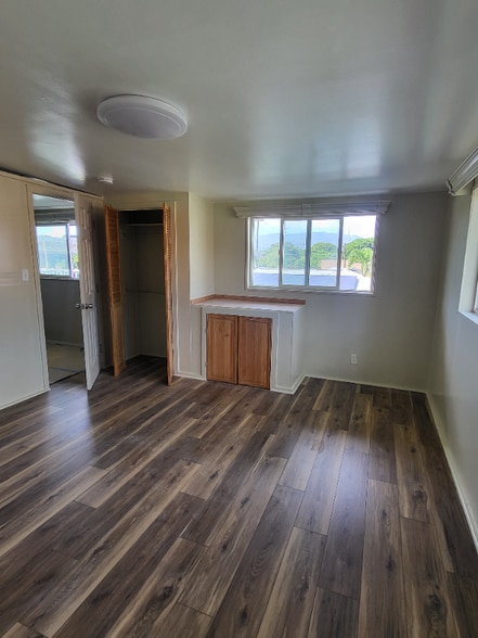 Building Photo - 920 2nd St