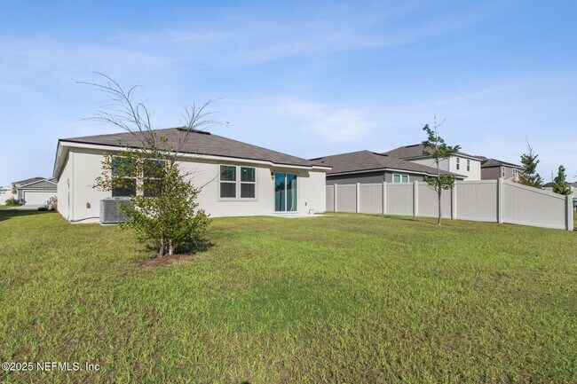 Building Photo - 65445 River Glen Pkwy