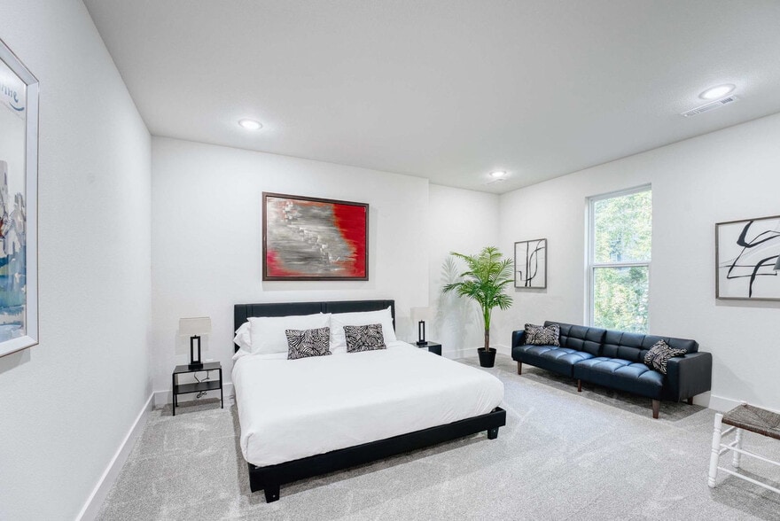 Building Photo - 1421 Lee St