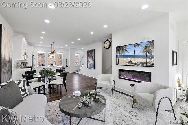 Building Photo - 5931 Stella Dr