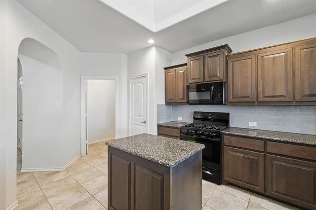 Building Photo - 2501 Clay Creek Ln