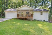 Building Photo - 2856 Bay Leaf Dr SE