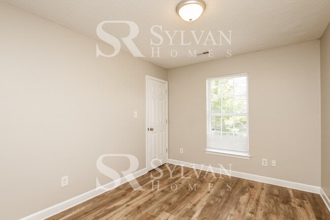 Building Photo - Living where You Love is Good for your Heart!