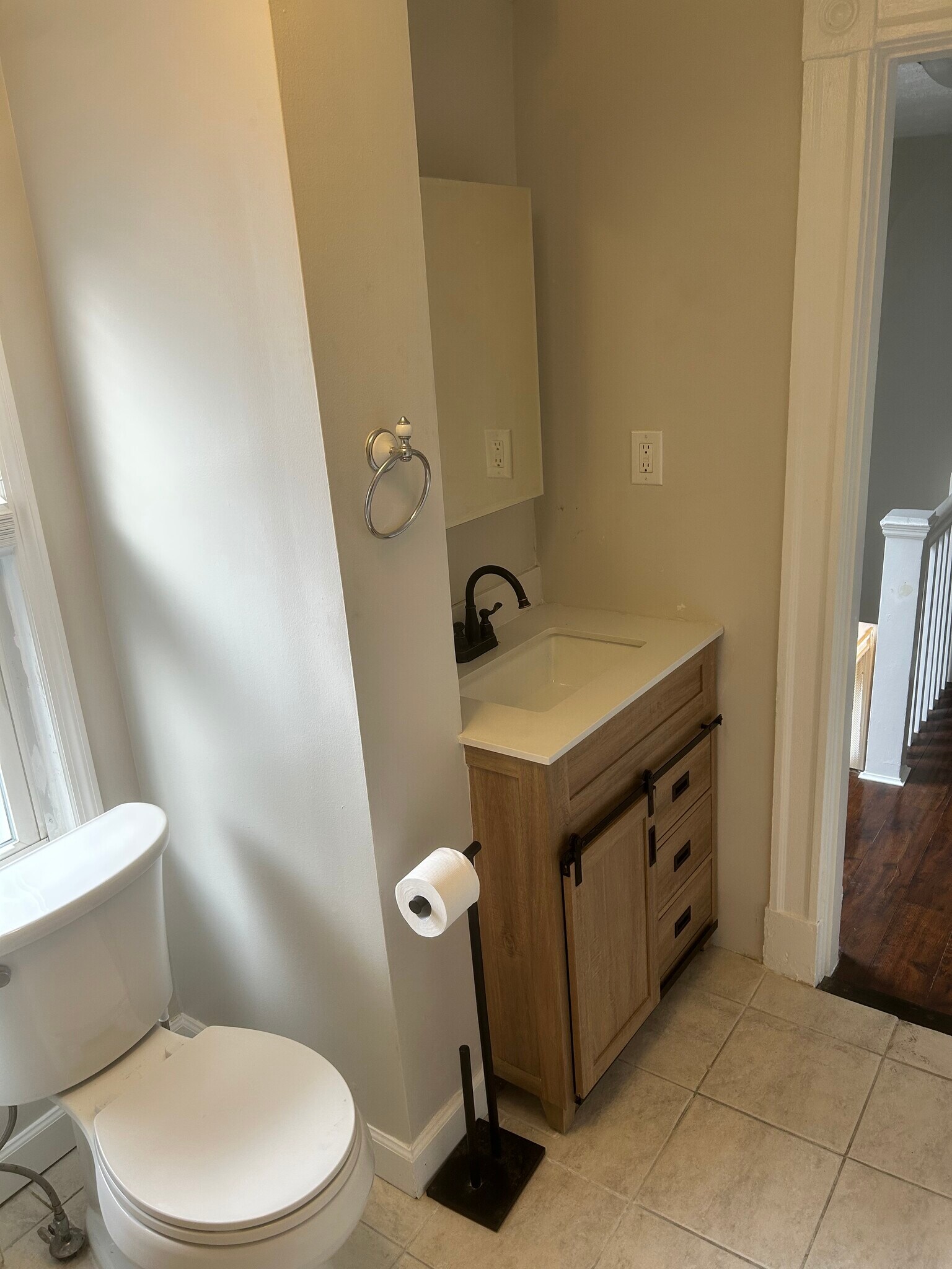 Building Photo - 1719 William Howard Taft Rd