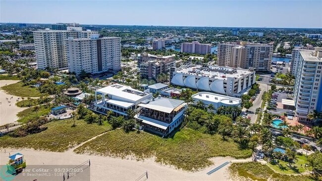 Building Photo - 133 N Pompano Beach Blvd
