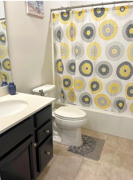 Building Photo - 3006 Mahican Cir