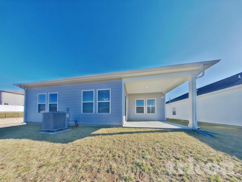 Building Photo - 1245 Dutch peak