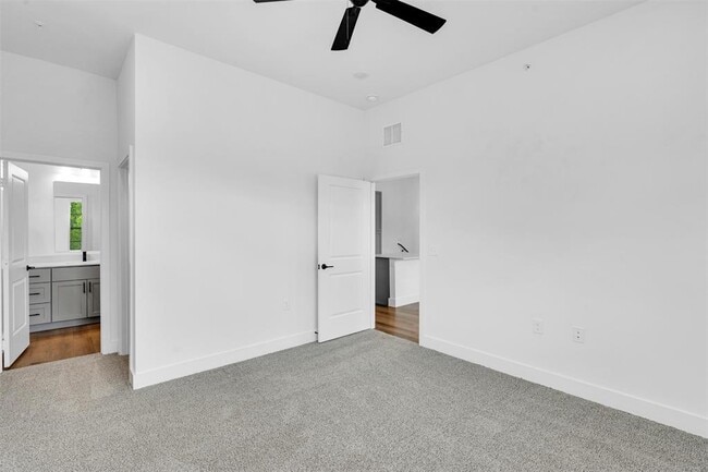 Building Photo - 1434A Forward Dr