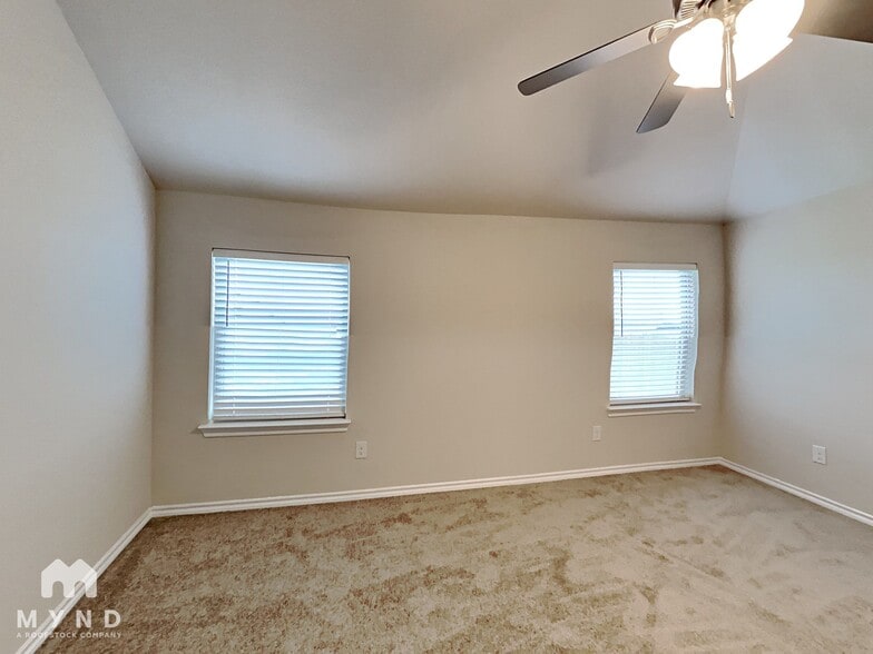 Building Photo - 7201 Mistletoe Trail