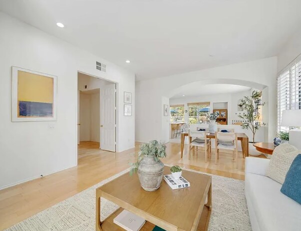 Building Photo - 771 Dry Creek Dr