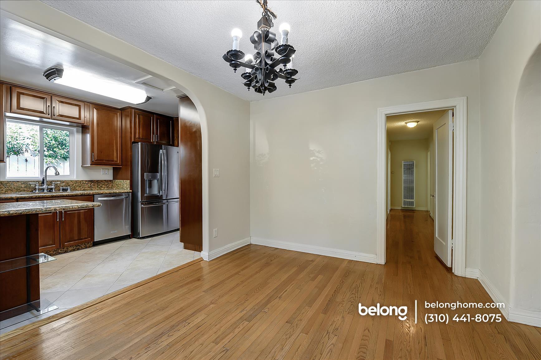 Building Photo - 8523 Alcott St