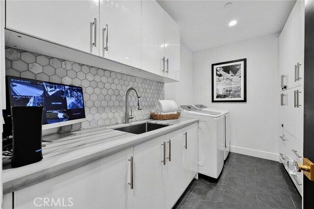 Building Photo - 11553 Sunshine Terrace
