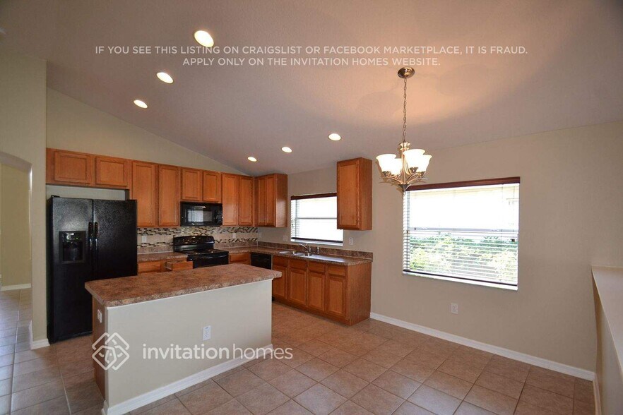 Building Photo - 808 Barclay Wood Dr