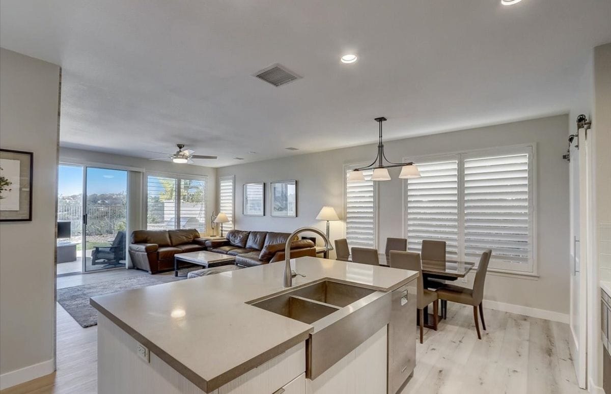 Building Photo - 3646 Torrey Vw Ct