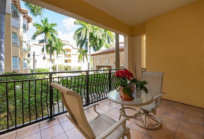 Building Photo - 16101 Emerald Estates Dr