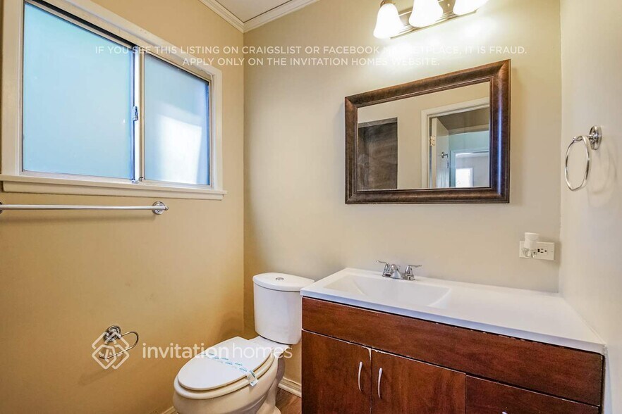 Building Photo - 19520 Haynes St