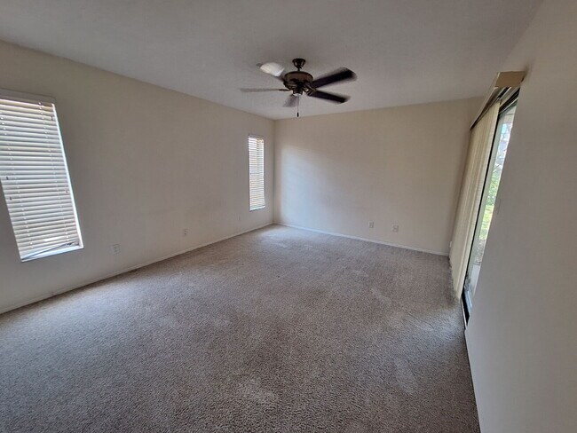 Building Photo - "Charming 2-Bed, 2-Bath Retreat on Monroe ...