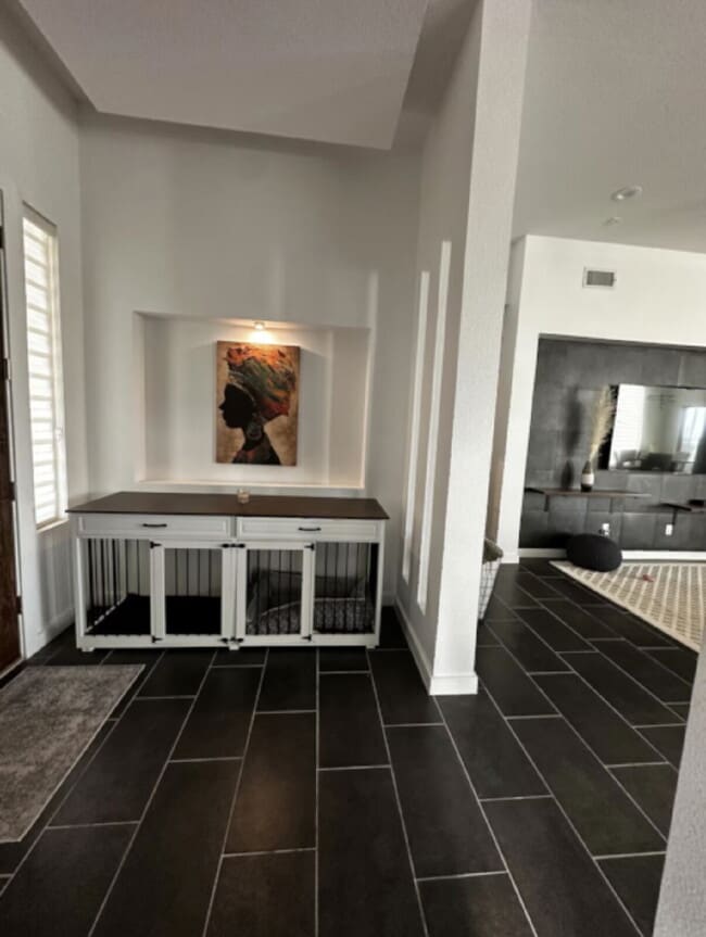 Building Photo - 13010 Terrington Ave