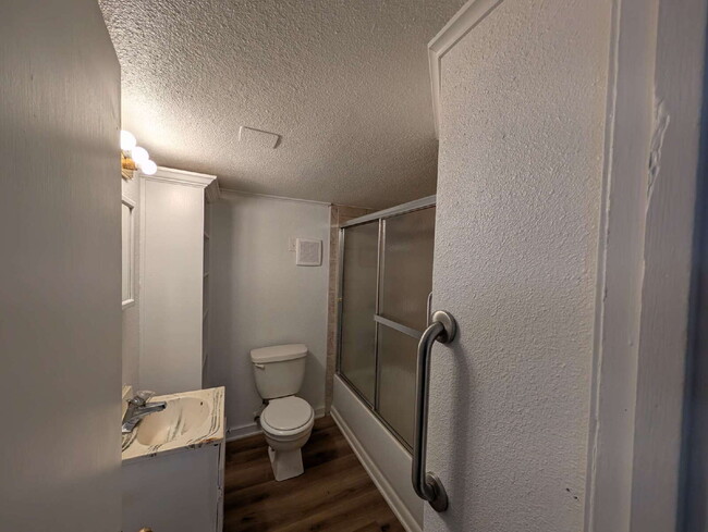 Building Photo - Efficiency - includes power and water!