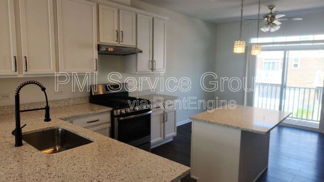 Building Photo - 4444 Monroe Ct