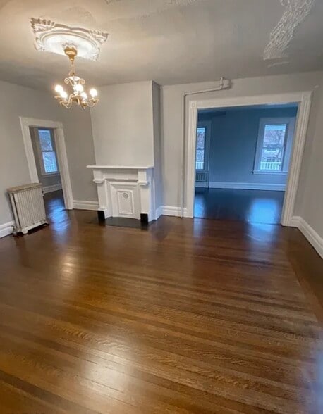 Dining Room - 426 Cornelia St