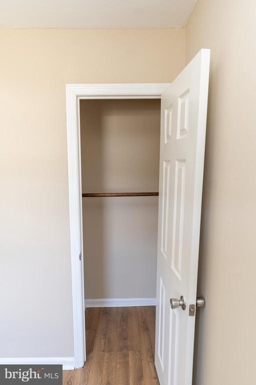 Building Photo - 504 Plover Rd