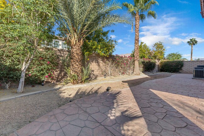 Building Photo - 82540 Lordsburg Dr