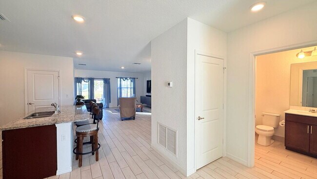 Building Photo - 5154 Armina Pl