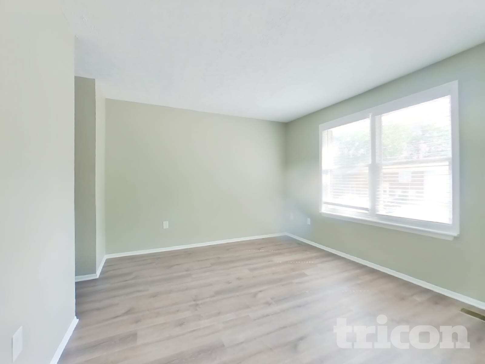 Building Photo - 1051 Dorset Dr