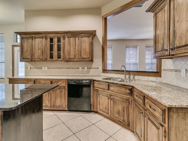 Building Photo - Fenwick Garden Village + Gated Community i...