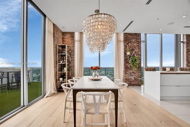 Building Photo - 3301 NE 1st Ave