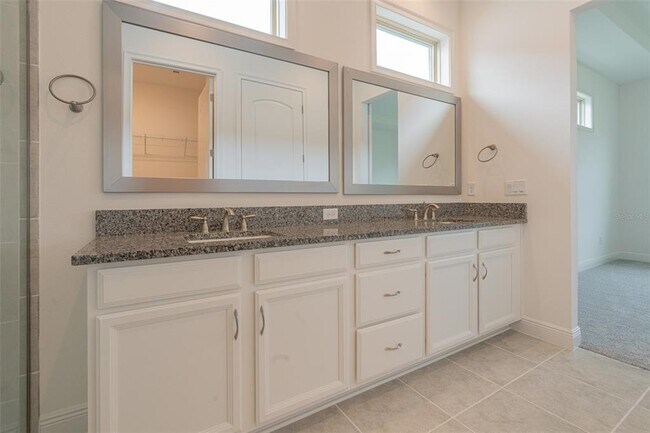 Building Photo - 13351 Camborne Pl