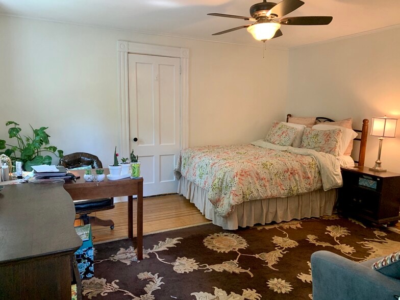 2nd bedroom with private bathroom (currently being renovated) - 457 Park Ave