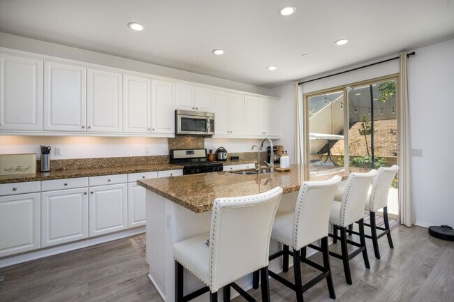 Building Photo - 2878 Menorca Cir