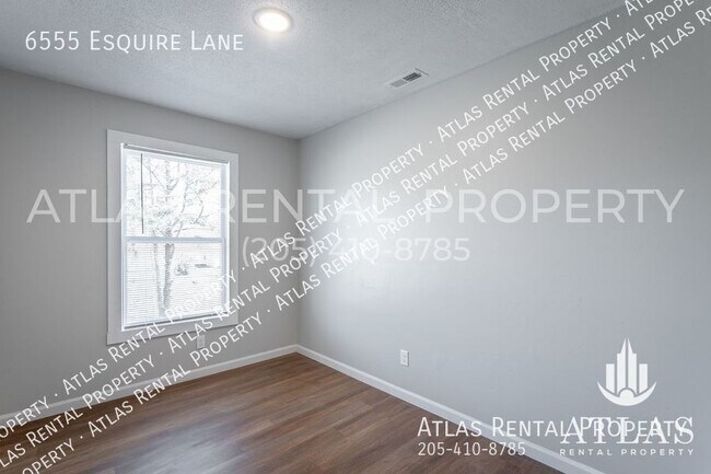 Building Photo - 6555 Esquire Ln