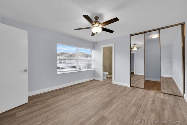 Building Photo - 3513 SW Sunset Trace Cir